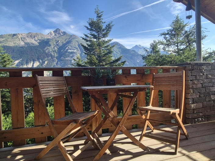 Chalet 96 La Norma - Vue du salon Chalet 96 La Norma - Vue du salon